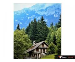 Anunturi Imobiliare Vanzare Cabana in pitorescul peisaj din Plaiul Foii, Zarnesti Brasov