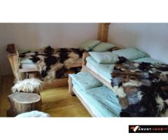 Anunturi Imobiliare Vanzare Cabana in pitorescul peisaj din Plaiul Foii, Zarnesti Brasov