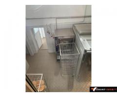 Anunturi Imobiliare De vanzare spatiu comercial si afacere in zona Tipografilor