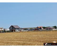 Anunturi Imobiliare teren de vanzare Lazu