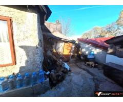 Anunturi Imobiliare Teren zona Petricani / 122 mp / casa demolabila / D: 11 m