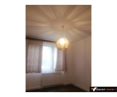 Anunturi Imobiliare Vând ap. 2 cam. pe str. Ion Slavici (BM)