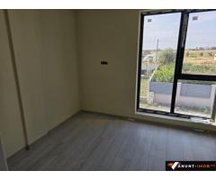 Anunturi Imobiliare vila de vanzare in Lazu