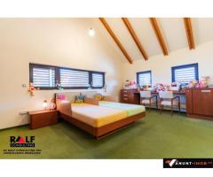 Anunturi Imobiliare Vila de lux cu design deosebit, piscina, teren de tenis, Girocului