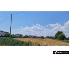 Anunturi Imobiliare teren de vanzare Lazu