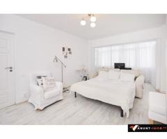 Anunturi Imobiliare Apartament decomandat cu 3 camere de vanzare in Sinaia