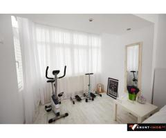 Anunturi Imobiliare Apartament decomandat cu 3 camere de vanzare in Sinaia