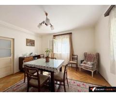 Anunturi Imobiliare Apartament central de vanzare in Sinaia, 3 camere, plus teren
