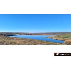 Anunturi Imobiliare Vanzare teren Loc. Frasinet, 2.000 mp, deschidere lac 50 m, comision 0
