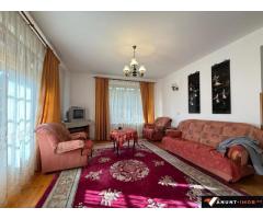 Anunturi Imobiliare Vila de vanzare in Busteni, 8 camere, zona Piatra Arsa