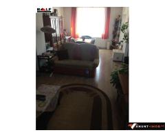Anunturi Imobiliare De vanzare 2 case situate in aceeasi curte, teren 749 mp