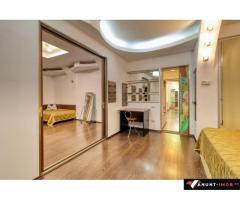 Anunturi Imobiliare Apartament 5 camere, Herastrau, Bvd Ion Miahalche, Piata 1 MAi, 200 mp