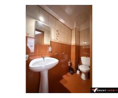 Anunturi Imobiliare Apartament cu 3 camere de vanzare in Sinaia