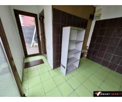 Anunturi Imobiliare Ultracentral, ofer spre inchiriere 4 camere la curte, ideal firma