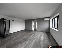 Anunturi Imobiliare Vista Lago-Apartamente cu 3 camere de vanzare!