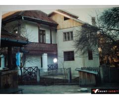 Anunturi Imobiliare Casa, 5 camere, teren 479mp, Calimanesti, 150.000euro