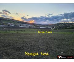 Anunturi Imobiliare Teren intravilan 7 arii, poziționat însorit, cu priveliște excepțional