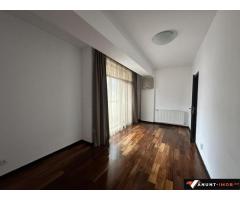 Anunturi Imobiliare Inchiriez apartament 3 camere nemobilat zona Baneasa cu loc parcare su