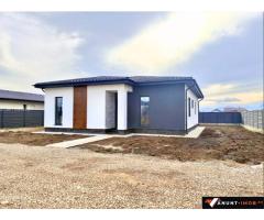 Anunturi Imobiliare Casa 4 camere, 159mp, teren 500mp, zona Sanpetru,Brasov, 223.000euro