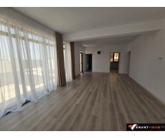 Anunturi Imobiliare Casă individuală parter+pod locuibil,500 mp teren,Pompă de căldura