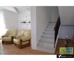 Anunturi Imobiliare Navodari, P+1, 9 camere, vila de inchiriat