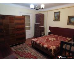 Anunturi Imobiliare Casa din 3 camere cu curte Giulesti sector 1