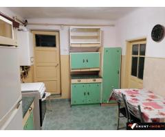 Anunturi Imobiliare Casa din 3 camere cu curte Giulesti sector 1