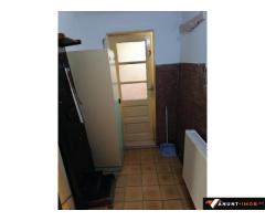 Anunturi Imobiliare Casa din 3 camere cu curte Giulesti sector 1