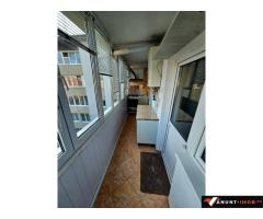 Anunturi Imobiliare Vand apartament 2 camere complet mobilat si utilat.