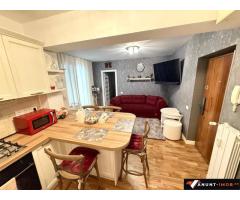 Anunturi Imobiliare Apartament de vanzare Sinaia, zona Furnica