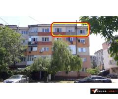 Anunturi Imobiliare Vând apartament 2 camere, decomandat, Calafat, 4/4
