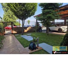Anunturi Imobiliare Santa Maria Bay, vila P+1+M de vanzare, moderna