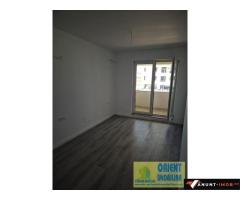 Anunturi Imobiliare Tomis Plus, 2 camere de vanzare, etaj 1, decomandat