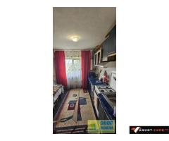 Anunturi Imobiliare Poarta 6, de vanzare apartament 2 camere, gaze, mobilat