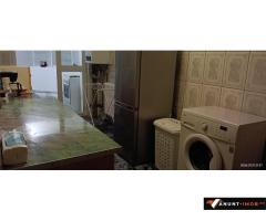 Anunturi Imobiliare Cazare apartament 3 camere la mare foarte aproape de plaja Constanta