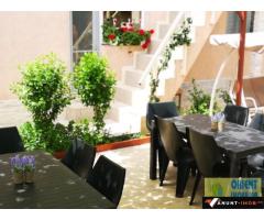 Anunturi Imobiliare Mamaia Nord, de inchiriat vila, 6 camere, mobilata