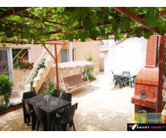 Anunturi Imobiliare Mamaia Nord, de inchiriat vila, 6 camere, mobilata